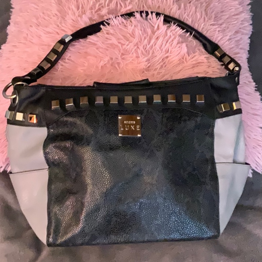 Miche Luxe Calgary